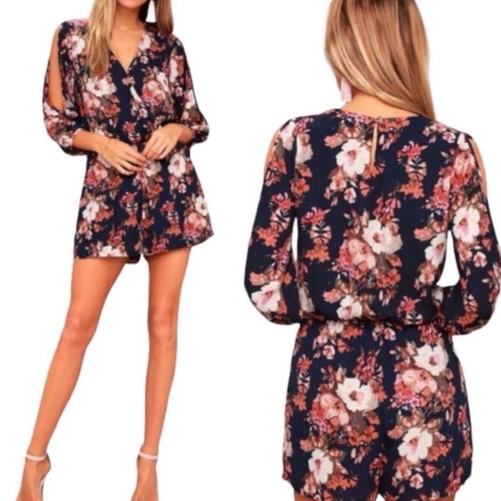 Lulus Women's Small Floral Long Sleeve Romper V-Neck Casual Spring